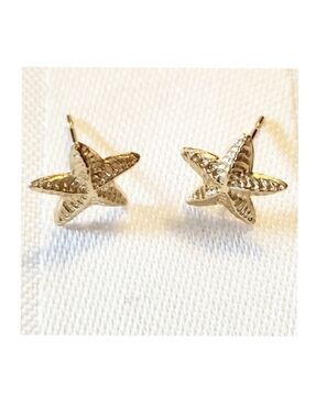 14K Yellow Gold Starfish Star Stars Sea Life Stud  Earrings Cute